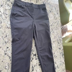 Lululemon City Sleek Pants size 6